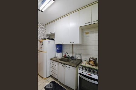 Apartamento à venda com 60m², 2 quartos e 1 vaga Apartamento à venda com 60m², 2 quartos e 1 vagaCozinha