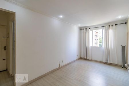Sala de apartamento à venda com 2 quartos, 45m² em Núcleo Residencial Célia Mota, Barueri