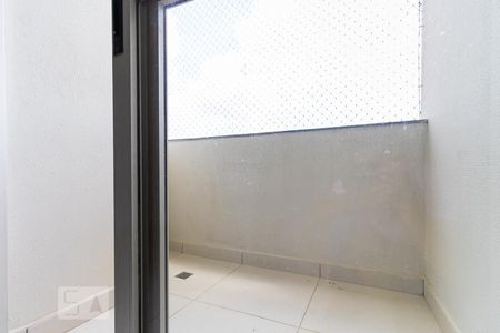 Sacada de apartamento para alugar com 3 quartos, 115m² em Vila Industrial, Campinas