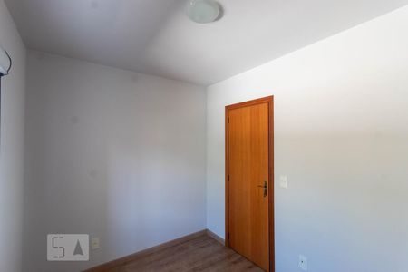 Quarto 1 de apartamento para alugar com 2 quartos, 58m² em Santana, Porto Alegre