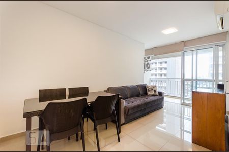 Sala de apartamento para alugar com 1 quarto, 50m² em Vila Mathias, Santos