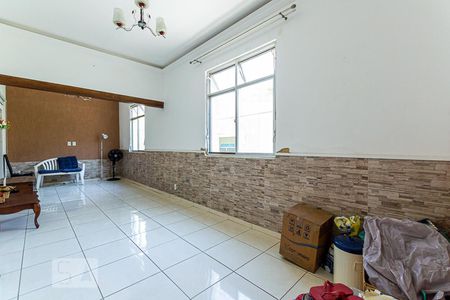 Sala de casa à venda com 2 quartos, 96m² em Santa Rosa, Niterói