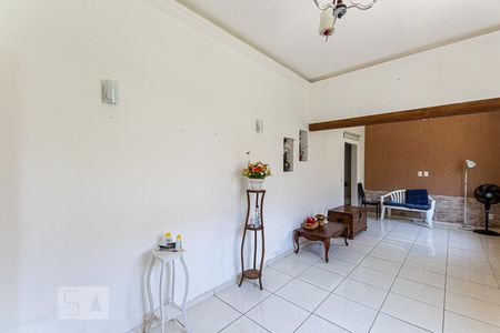 Sala de casa à venda com 2 quartos, 96m² em Santa Rosa, Niterói