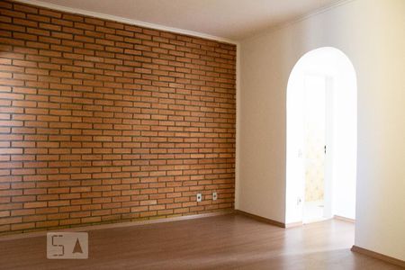 Sala de apartamento para alugar com 1 quarto, 55m² em Centro, Campinas