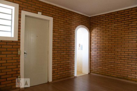 Sala de apartamento para alugar com 1 quarto, 55m² em Centro, Campinas