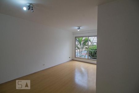 Sala de apartamento para alugar com 2 quartos, 69m² em Nova Piraju, São Paulo