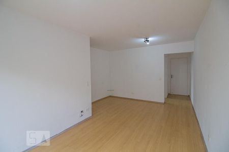 Sala de apartamento para alugar com 2 quartos, 69m² em Nova Piraju, São Paulo