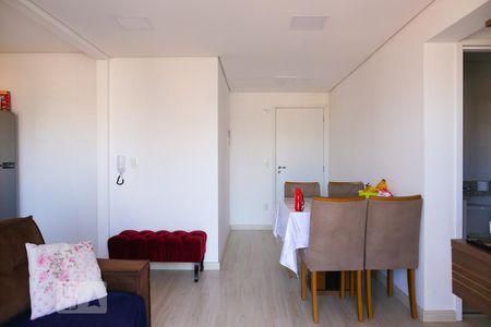 Sala de apartamento para alugar com 2 quartos, 65m² em Jardim Bela Vista, Santo André