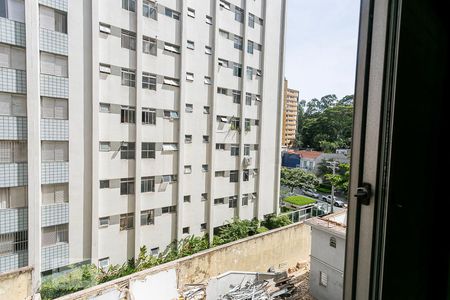 Vista do Quarto de apartamento para alugar com 1 quarto, 40m² em Pinheiros, São Paulo