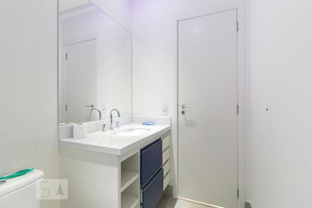 Apartamento à venda com 63m², 2 quartos e 1 vaga Apartamento à venda com 63m², 2 quartos e 1 vagaBanheiro