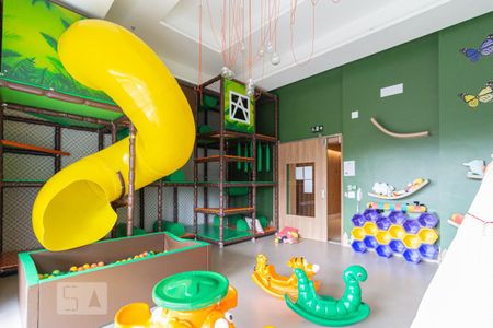 Apartamento à venda com 63m², 2 quartos e 1 vaga Apartamento à venda com 63m², 2 quartos e 1 vagaÁrea comum - Brinquedoteca