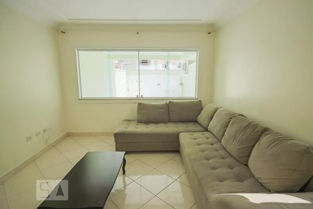 Sala de casa para alugar com 3 quartos, 250m² em Jardim Peri Peri, São Paulo