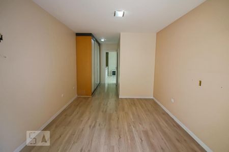 Suite 1 de casa para alugar com 3 quartos, 250m² em Jardim Peri Peri, São Paulo