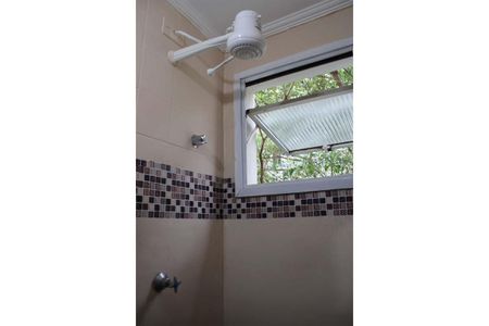 Apartamento à venda com 52m², 2 quartos e 1 vaga Apartamento à venda com 52m², 2 quartos e 1 vagaBanheiro