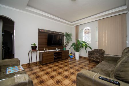 Sala de casa para alugar com 4 quartos, 350m² em Picanço, Guarulhos