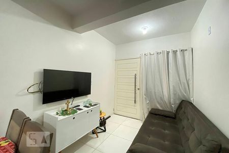 Sala de Estar de casa de condomínio à venda com 2 quartos, 55m² em Rondônia, Novo Hamburgo