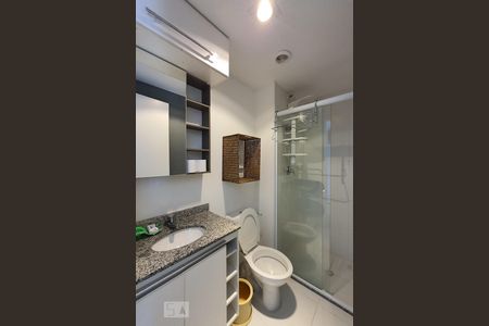 Studio para alugar com 27m², 1 quarto e sem vaga Studio para alugar com 27m², 1 quarto e sem vagaBanheiro