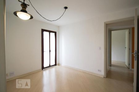 Sala de Estar/Quarto Reversível  de apartamento para alugar com 3 quartos, 136m² em Itaim Bibi, São Paulo