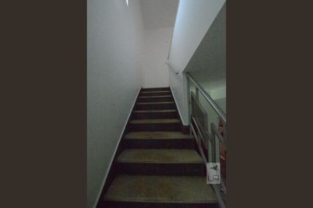 Escada dos dormitórios de casa à venda com 4 quartos, 270m² em Braz de Pina, Rio de Janeiro