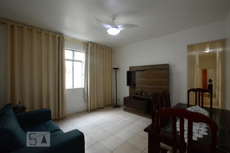 Apartamento para alugar com 83m², 3 quartos e sem vagaSala