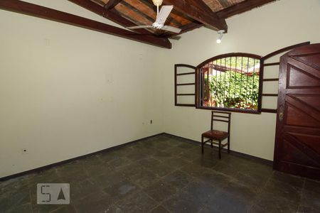 Quarto de casa para alugar com 1 quarto, 60m² em Jardim Guaiuba, Guarujá