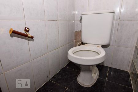 Banheiro de casa para alugar com 1 quarto, 60m² em Jardim Guaiuba, Guarujá