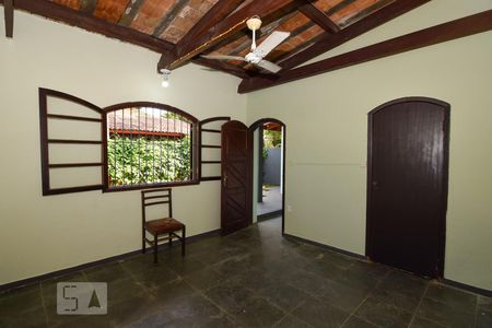 Quarto de casa para alugar com 1 quarto, 60m² em Jardim Guaiuba, Guarujá