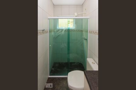 Casa para alugar com 224m², 5 quartos e 2 vagas Casa para alugar com 224m², 5 quartos e 2 vagasbanheiro da Suite