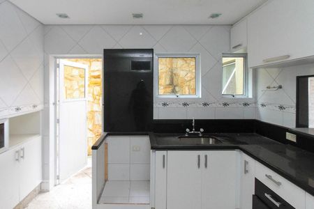 Cozinha de casa para alugar com 5 quartos, 224m² em Vila Alpina, São Paulo