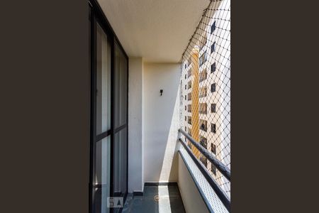 Varanda de apartamento para alugar com 2 quartos, 56m² em Jaguaribe, Osasco