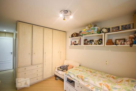 Apartamento para alugar com 370m², 5 quartos e 4 vagas Apartamento para alugar com 370m², 5 quartos e 4 vagasSuíte 1