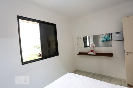 Quarto 1 de apartamento para alugar com 2 quartos, 54m² em Vila Andrade, São Paulo