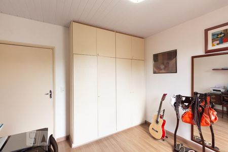 Casa para alugar com 148m², 4 quartos e 3 vagas Casa para alugar com 148m², 4 quartos e 3 vagasQuarto 3