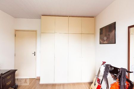 Casa para alugar com 148m², 4 quartos e 3 vagas Casa para alugar com 148m², 4 quartos e 3 vagasQuarto 3