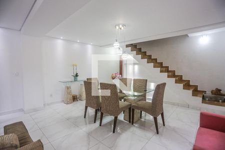 Sala de Estar de casa para alugar com 3 quartos, 220m² em Jardim Sarah, São Paulo