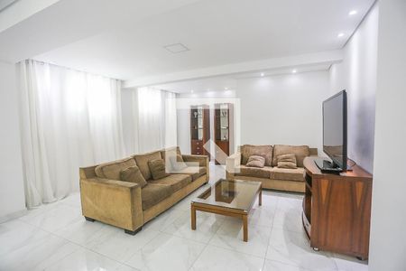 Sala de Estar de casa para alugar com 3 quartos, 220m² em Jardim Sarah, São Paulo