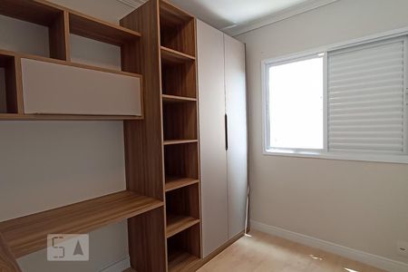 Quarto de apartamento à venda com 3 quartos, 79m² em Jardim Iracema, Barueri