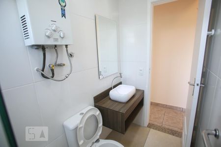 Banheiro Social de apartamento para alugar com 2 quartos, 70m² em Pechincha, Rio de Janeiro