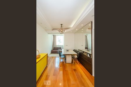 Sala de apartamento à venda com 3 quartos, 170m² em Estoril, Belo Horizonte