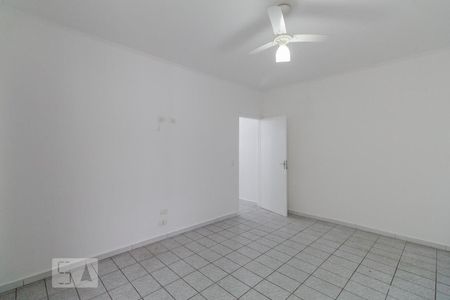 Quarto 2 de casa para alugar com 2 quartos, 100m² em Parque São Lucas, São Paulo