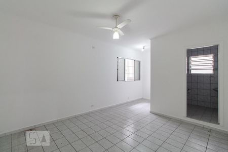 Quarto 2 de casa para alugar com 2 quartos, 100m² em Parque São Lucas, São Paulo