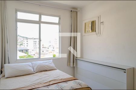 Quarto 02 de apartamento para alugar com 2 quartos, 60m² em Centro, Florianópolis