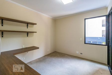 Quarto 1 de apartamento à venda com 3 quartos, 165m² em Alphaville Industrial, Barueri