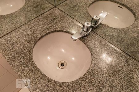 Detalhe do Lavabo da Sala de apartamento à venda com 3 quartos, 165m² em Alphaville Industrial, Barueri