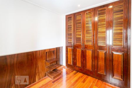 Quarto de apartamento para alugar com 2 quartos, 86m² em Pinheiros, São Paulo