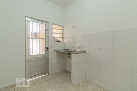 Cozinha de casa para alugar com 1 quarto, 35m² em Vila Campestre, São Paulo