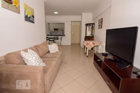 Sala de apartamento para alugar com 3 quartos, 93m² em Jardim Tejereba, Guarujá