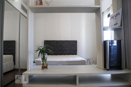 Sala de apartamento para alugar com 1 quarto, 35m² em Indianópolis, São Paulo