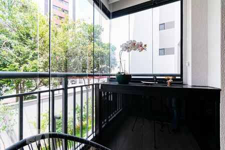 Sacada de apartamento para alugar com 1 quarto, 37m² em Mirandópolis, São Paulo