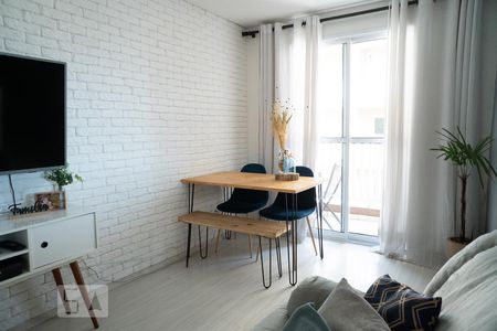 Sala de apartamento para alugar com 2 quartos, 48m² em Vila João Ramalho, Santo André